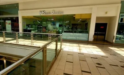 Royale Jewelers, business photo 1
