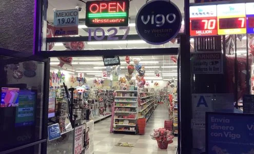 Super 99 Cents Outlet business photo