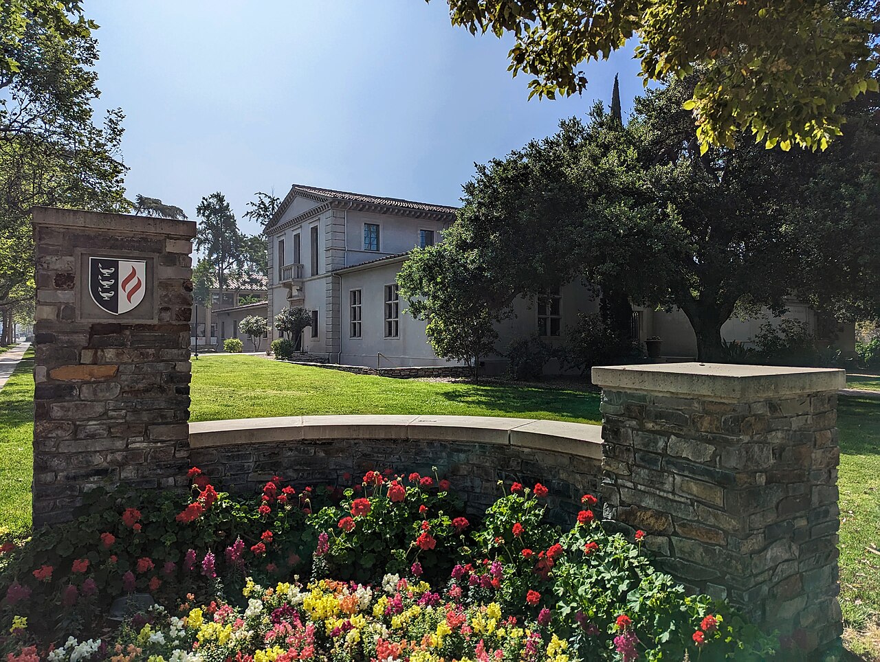 Claremont Graduate University campus