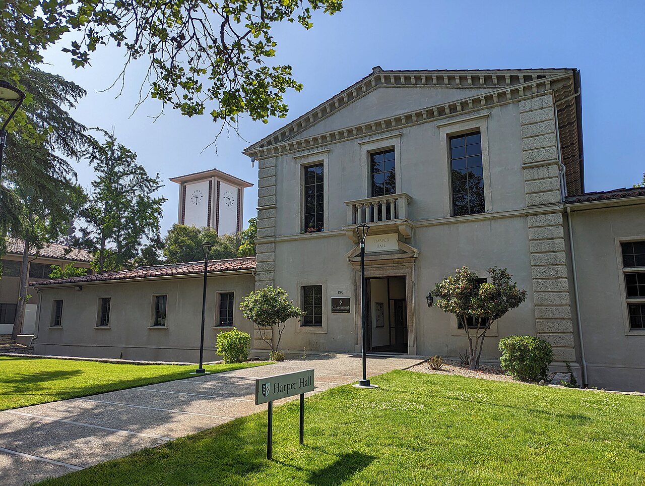 Claremont Graduate University campus